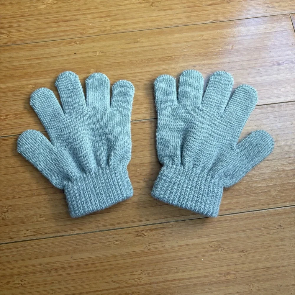 Kids Cozy Knit Gloves Set - Blue and Gray